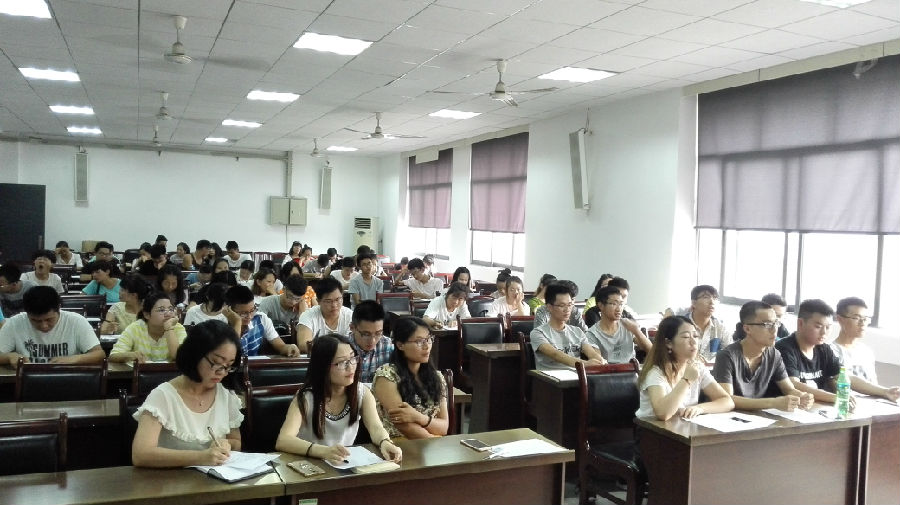 竞聘会现�?(2).jpg